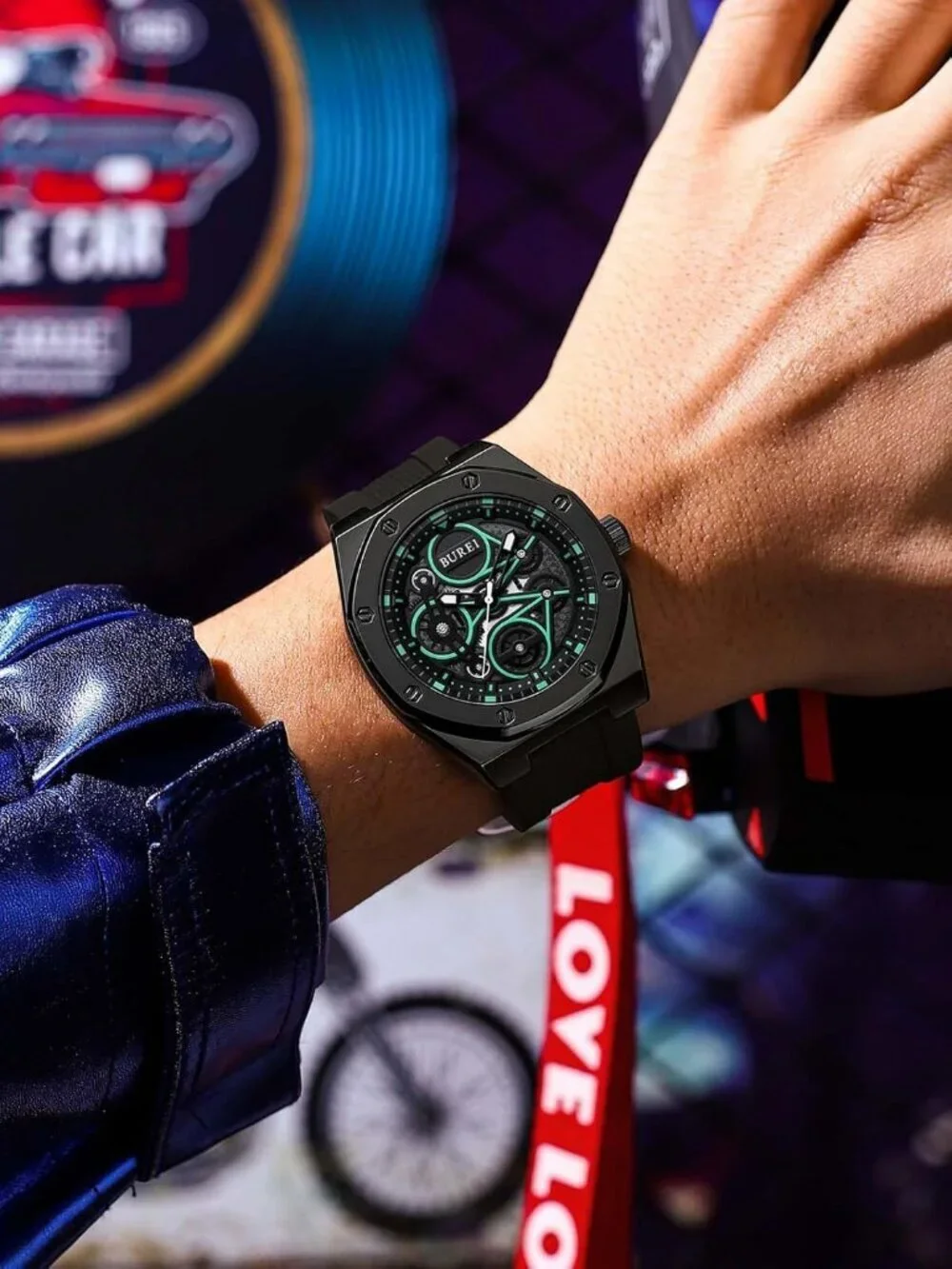 Men's All Black Analog Quartz Silicone Waterproof Geometric Design Classic Watch